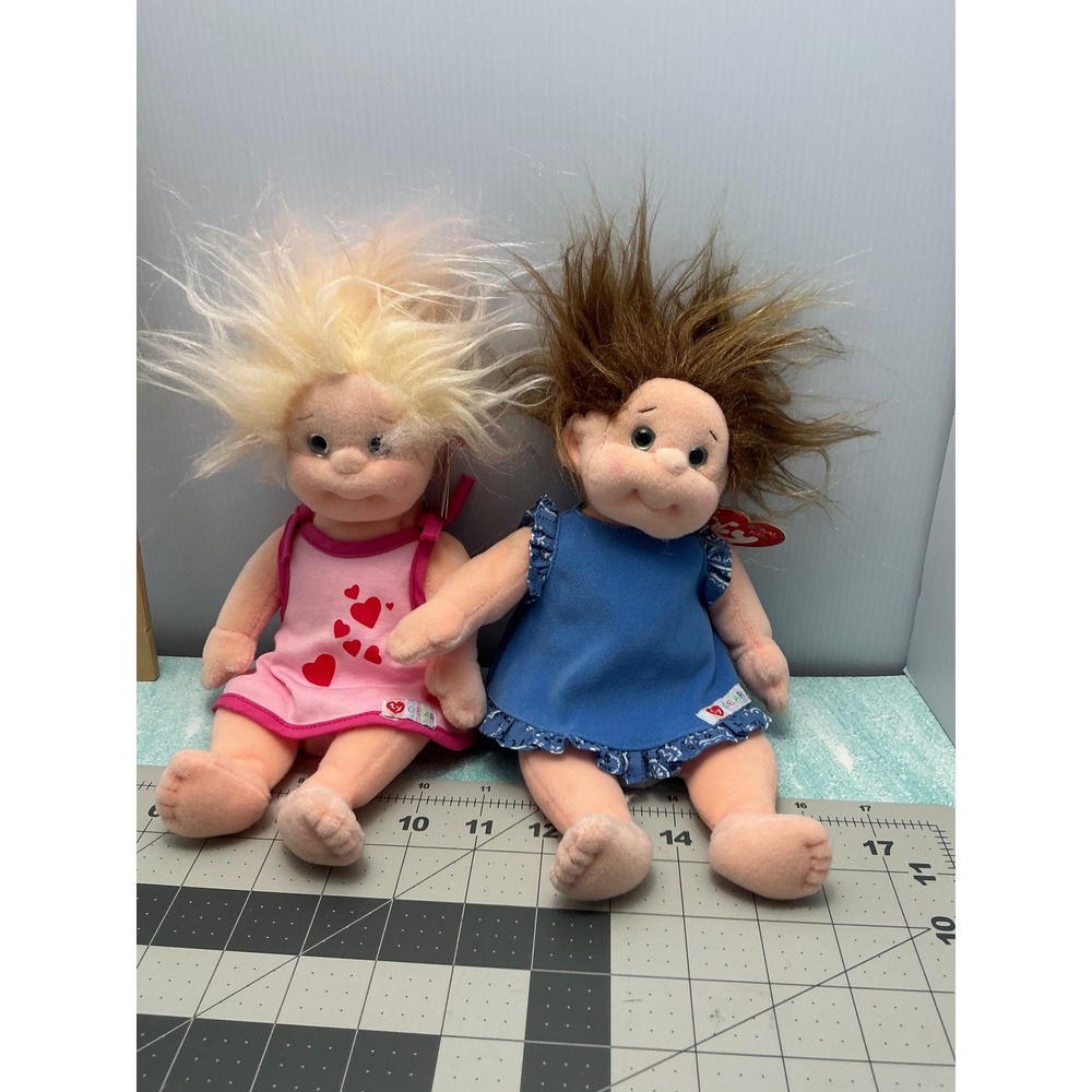Ty Beanie Babies Pair of Dolls with Wild Hair Pink Blue‎ Dresses Hearts